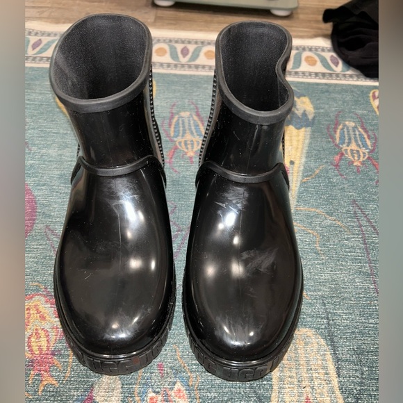 Ugg Drizlita Rubber Rain Boots - Picture 5 of 9